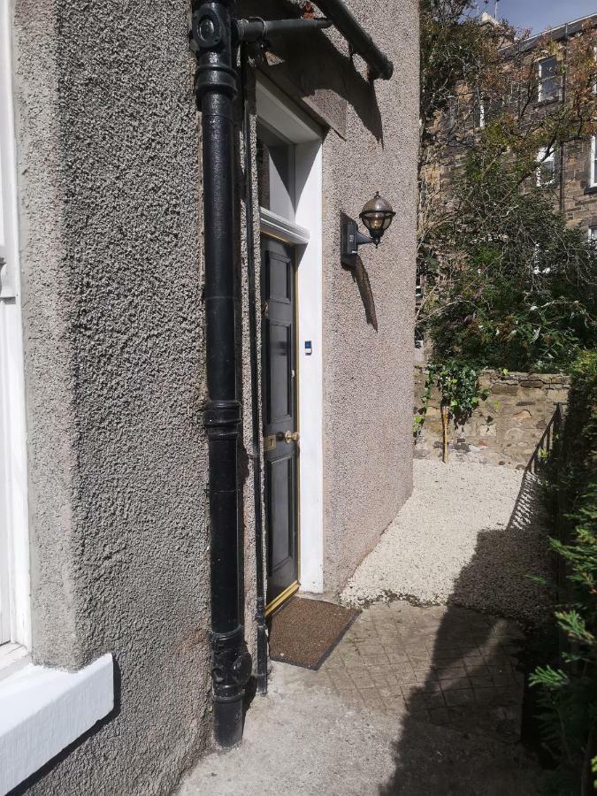 Traditional 3 Bedroom Quiet Duplex Flat By High St, Trams And Buses - Just 1-5 Miles To Centre Édimbourg Extérieur photo